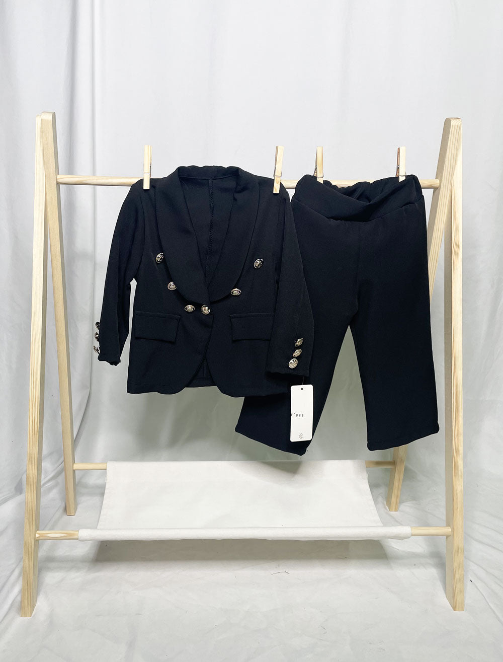 Tailleur Neonata nero oro bottoni sfoderato