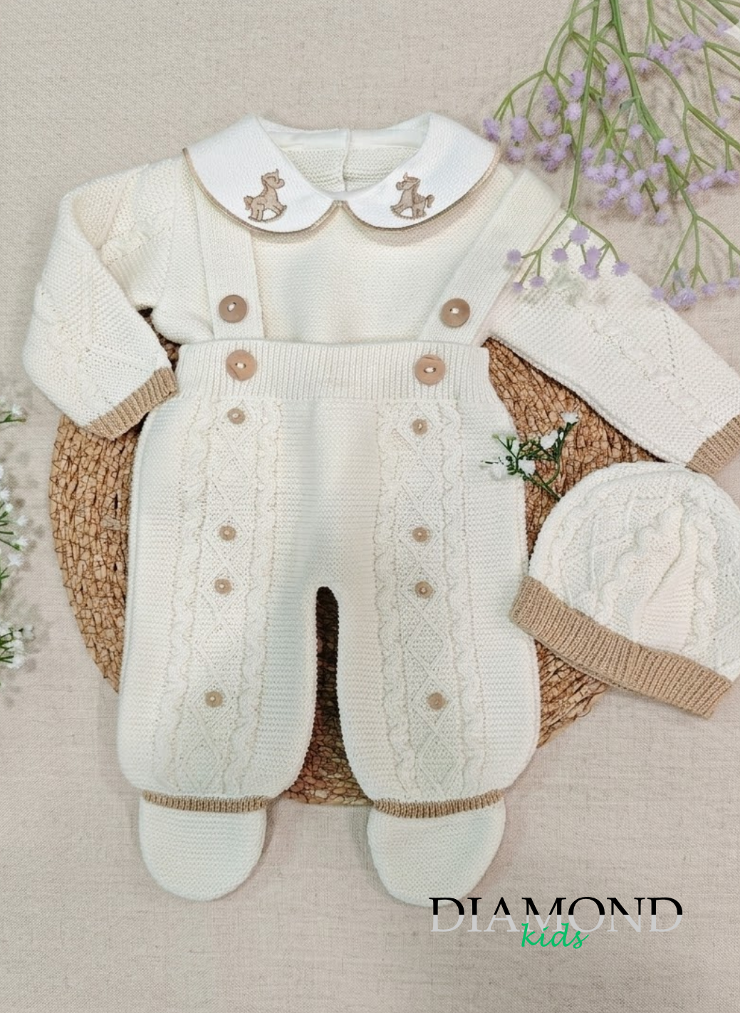 Completo Neonato Filo Cavallo a dondolo  unisex bianco beige