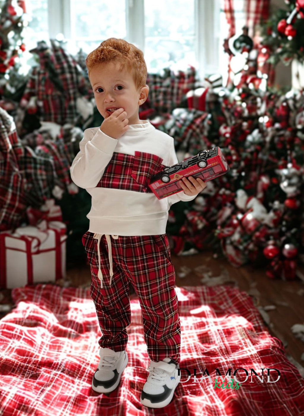 Completo Neonato Scozzese bianco rosso