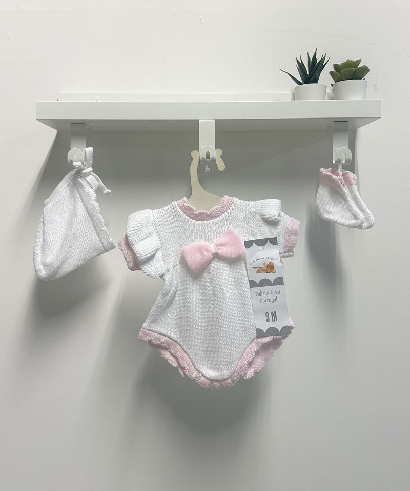 Completo neonato Pagliaccetto fiocco bianco e rosa