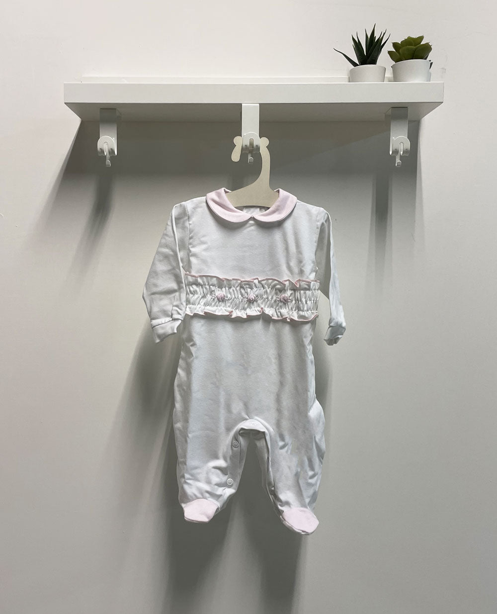 Baby Romper Rose The white and pink daisy
