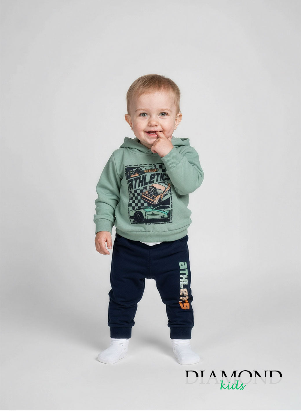 Completo Neonato Cars verde salvia